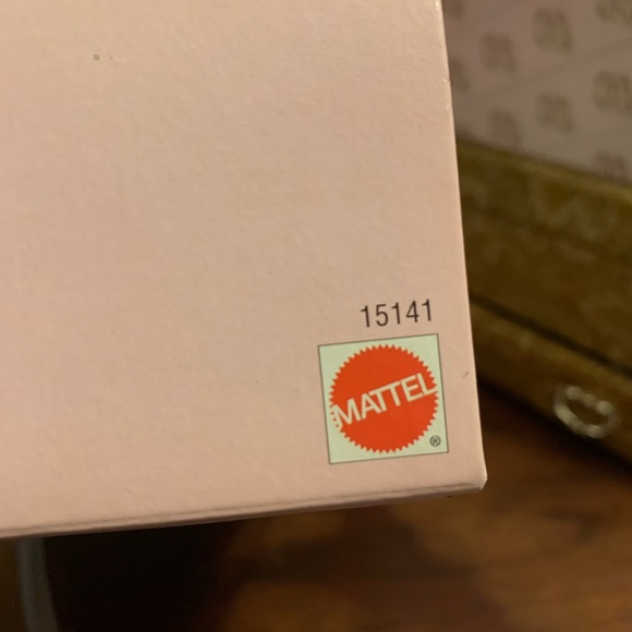 Pink Ice Barbie - Picture 3 of 5